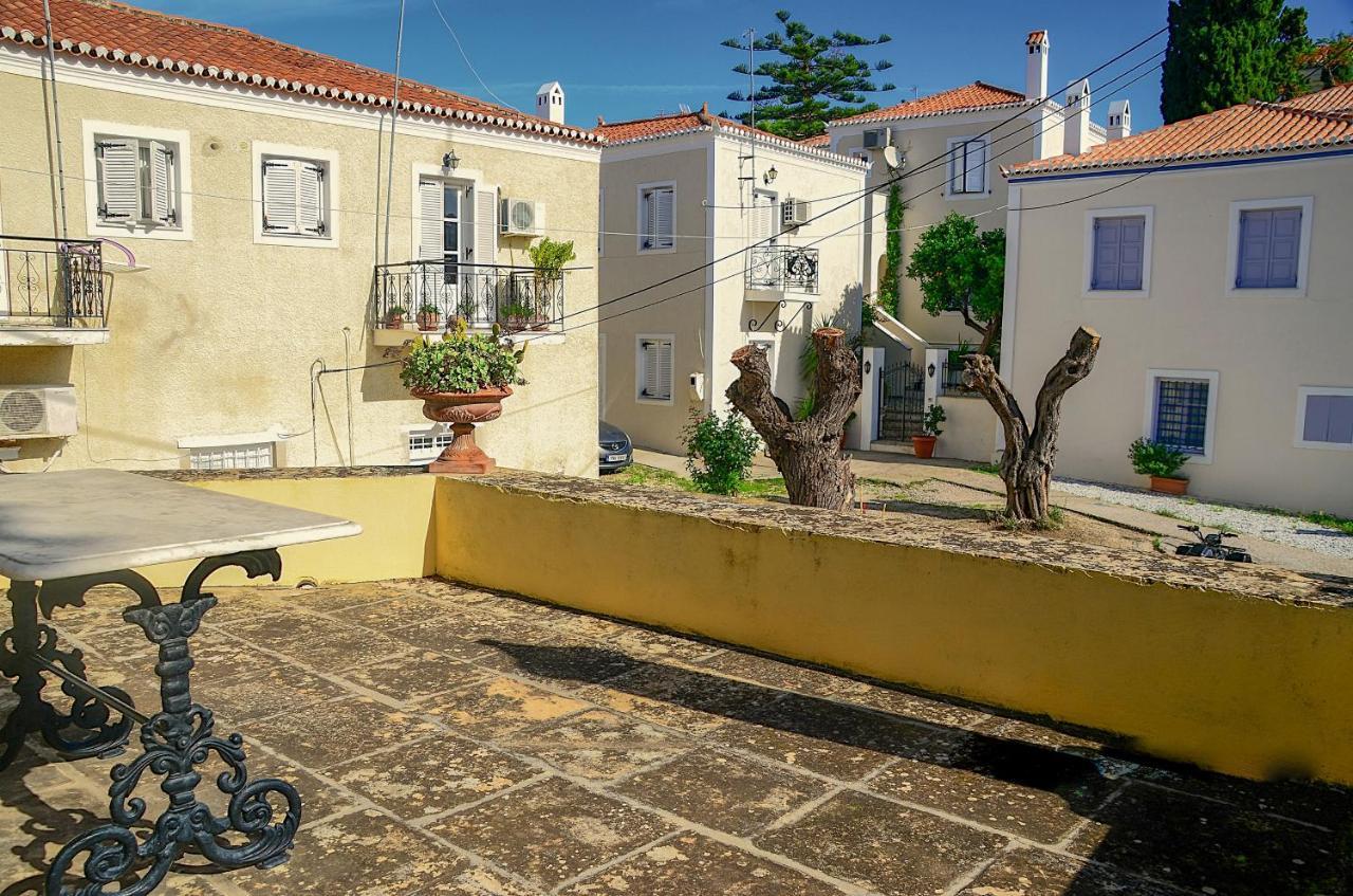 Villa Spetses Zewnętrze zdjęcie